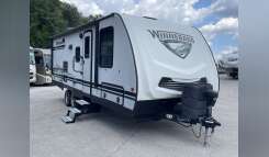 2020 Winnebago MINNIE 2201MB RV