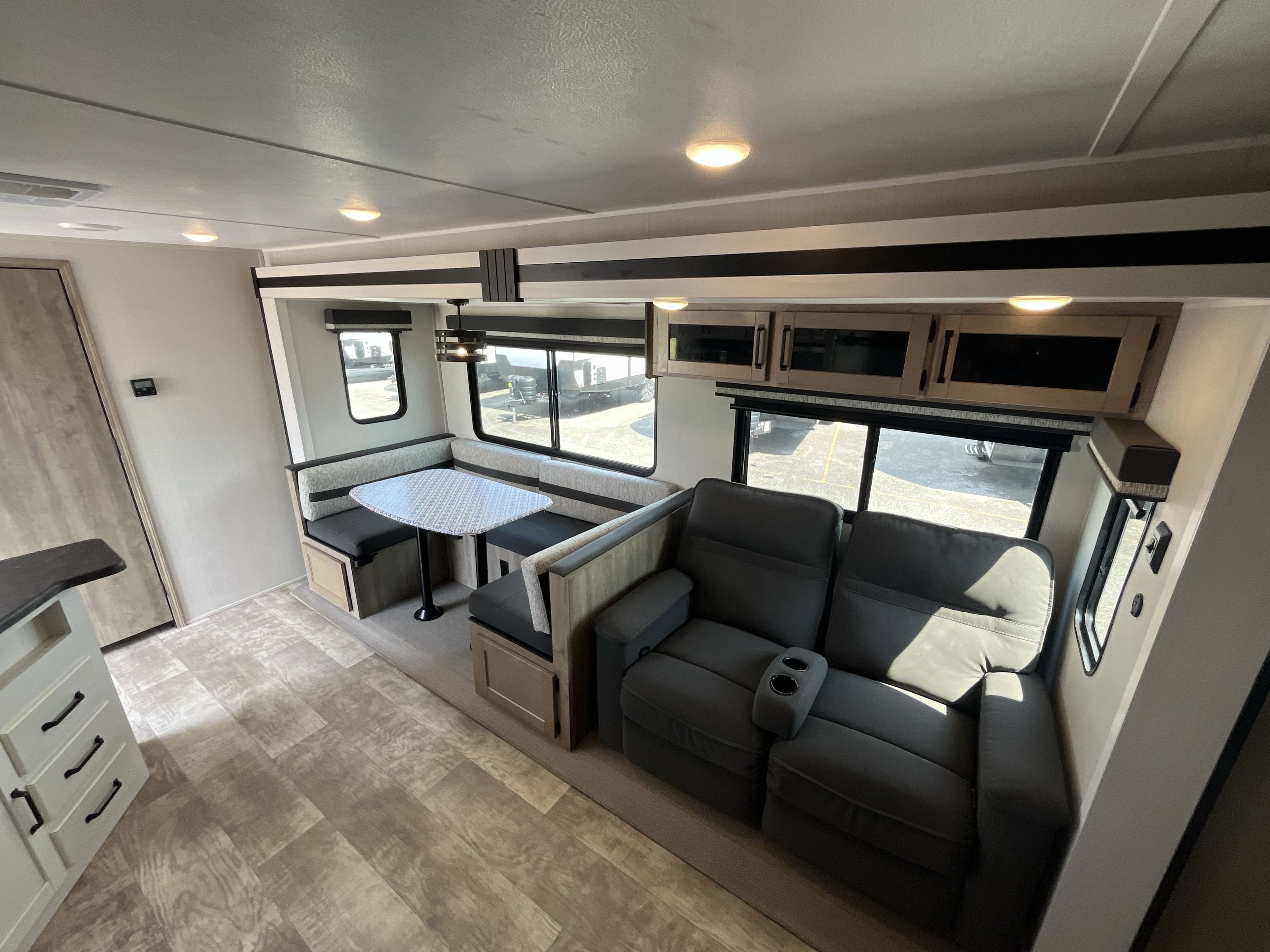 2024 Forest River PUMA 28BHSS in biloxi MS