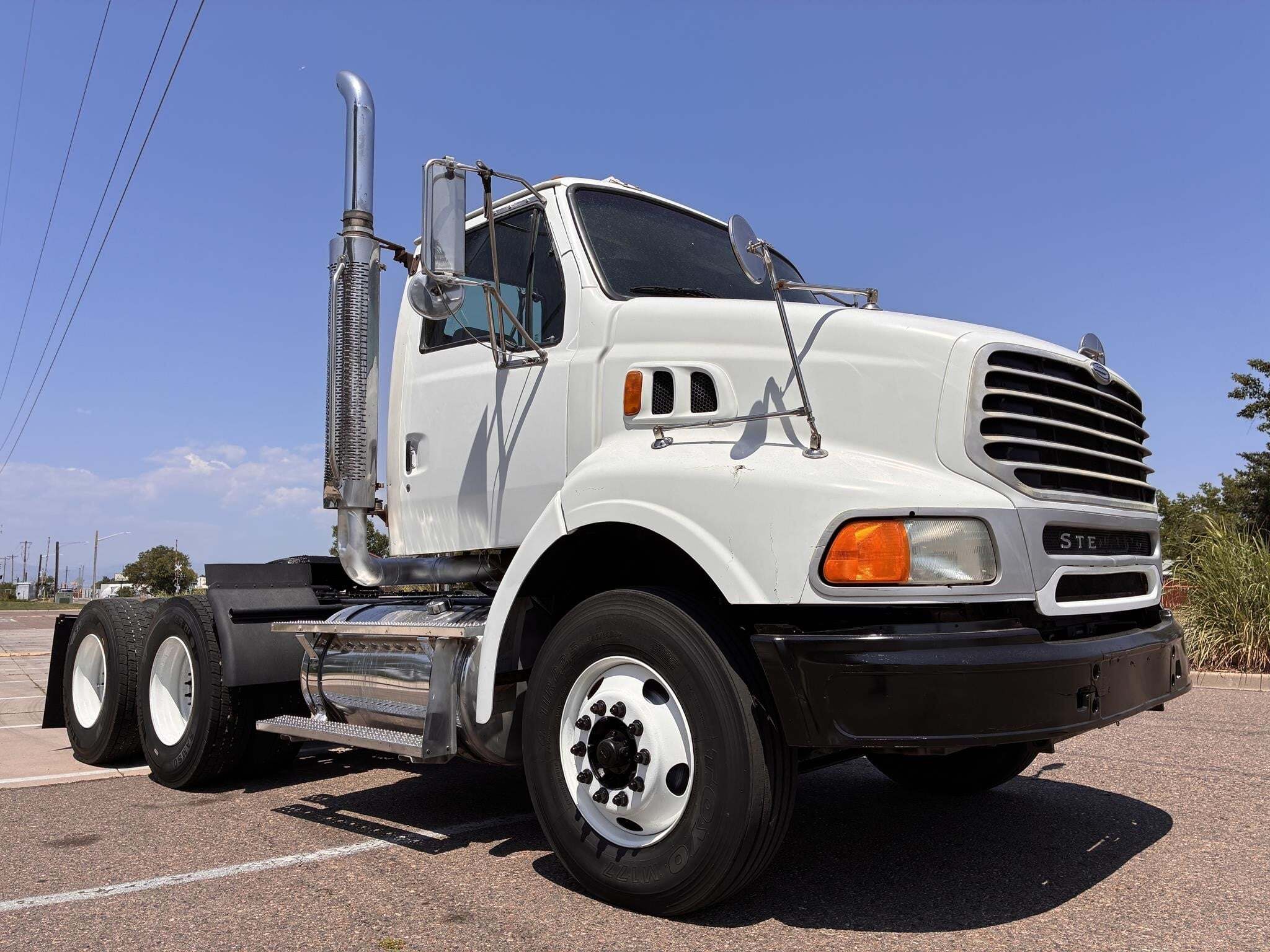 2005 STERLING AT7500 in Commerce City, CO