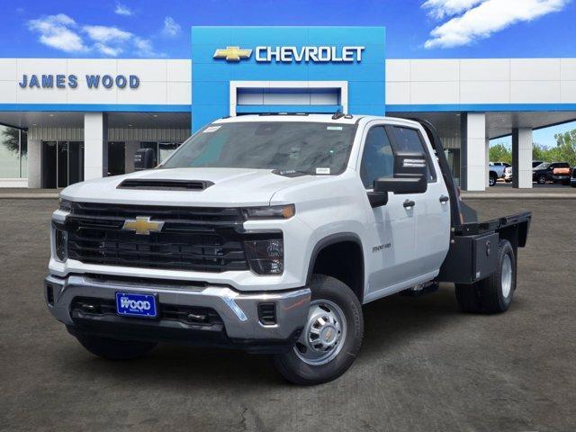 2026 CHEVROLET Silverado 3500 HD Chassis Cab in Decatur, TX