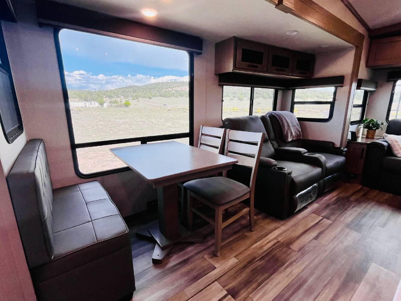 A photo of this 2024 Grand Design REFLECTION 337RLS