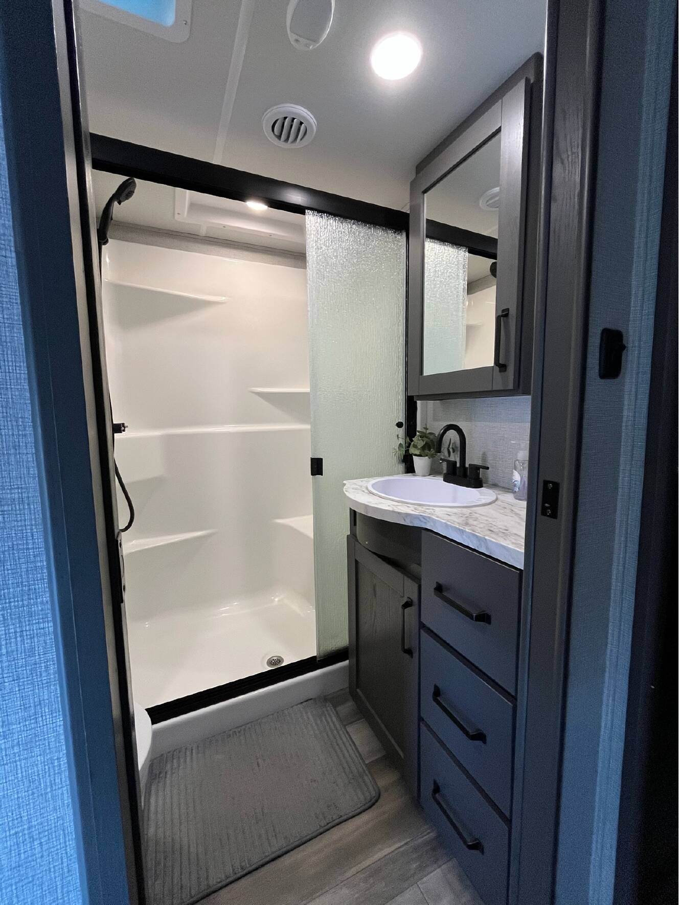 A photo of this 2024 Grand Design REFLECTION 337RLS