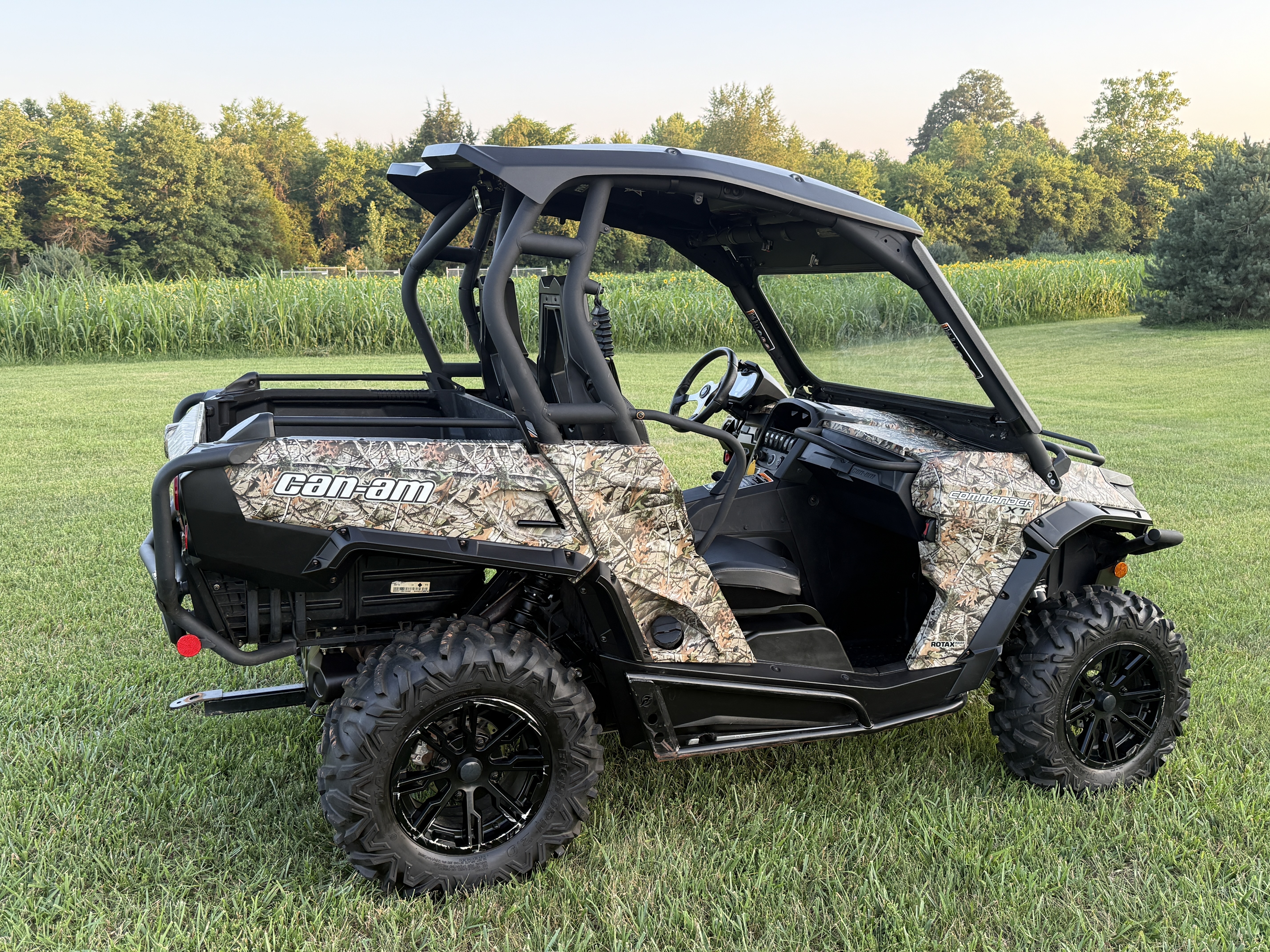 2014 Can-Am COMMANDER 1000 XT in nokesville VA