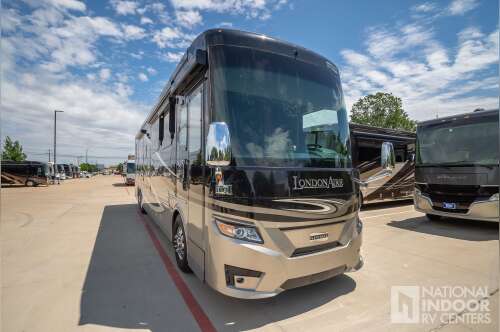 2019 Newmar London Aire 4534 in lewisville TX