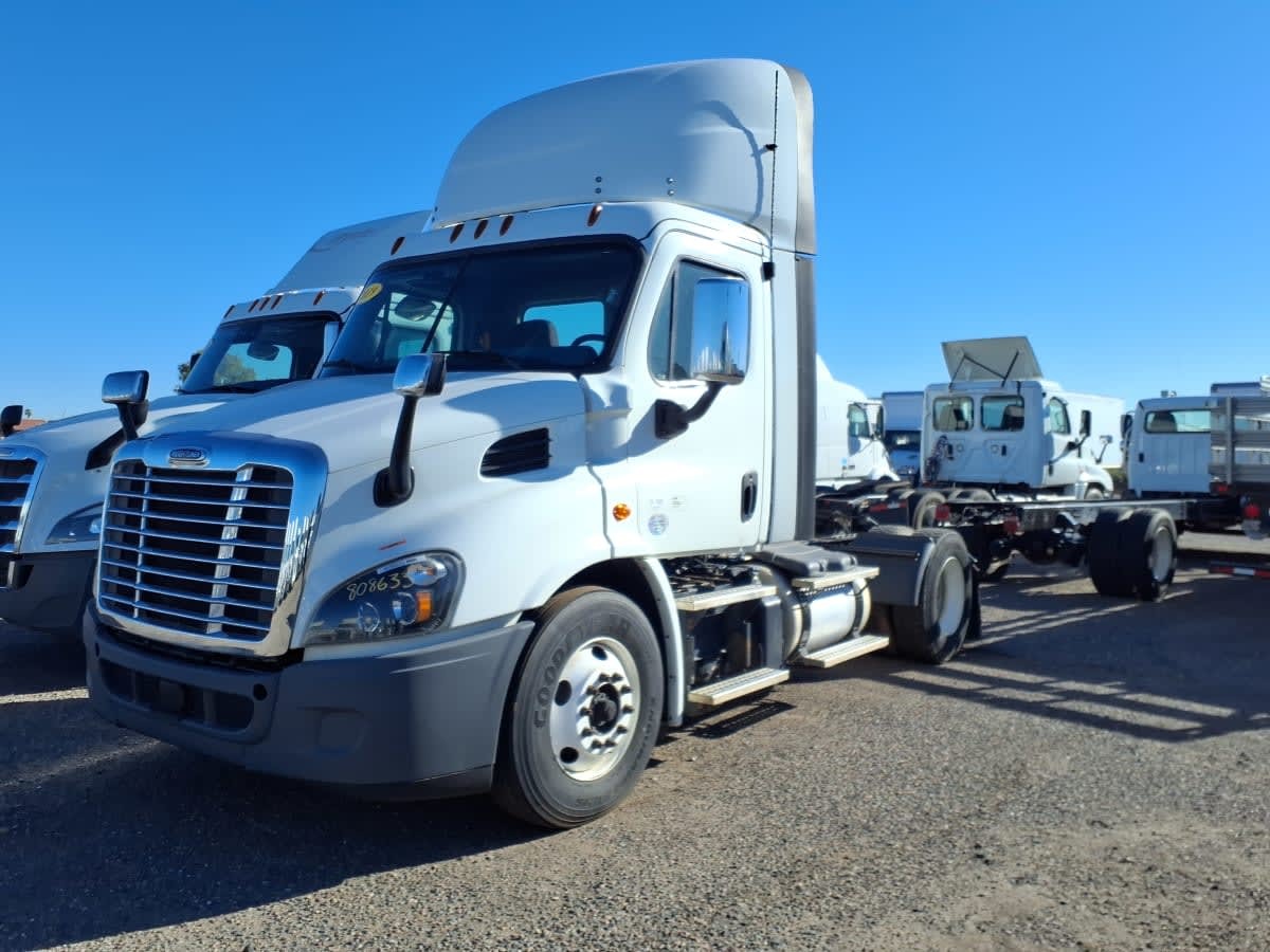 2019 FREIGHTLINER CASCADIA 113 in Phoenix, AZ