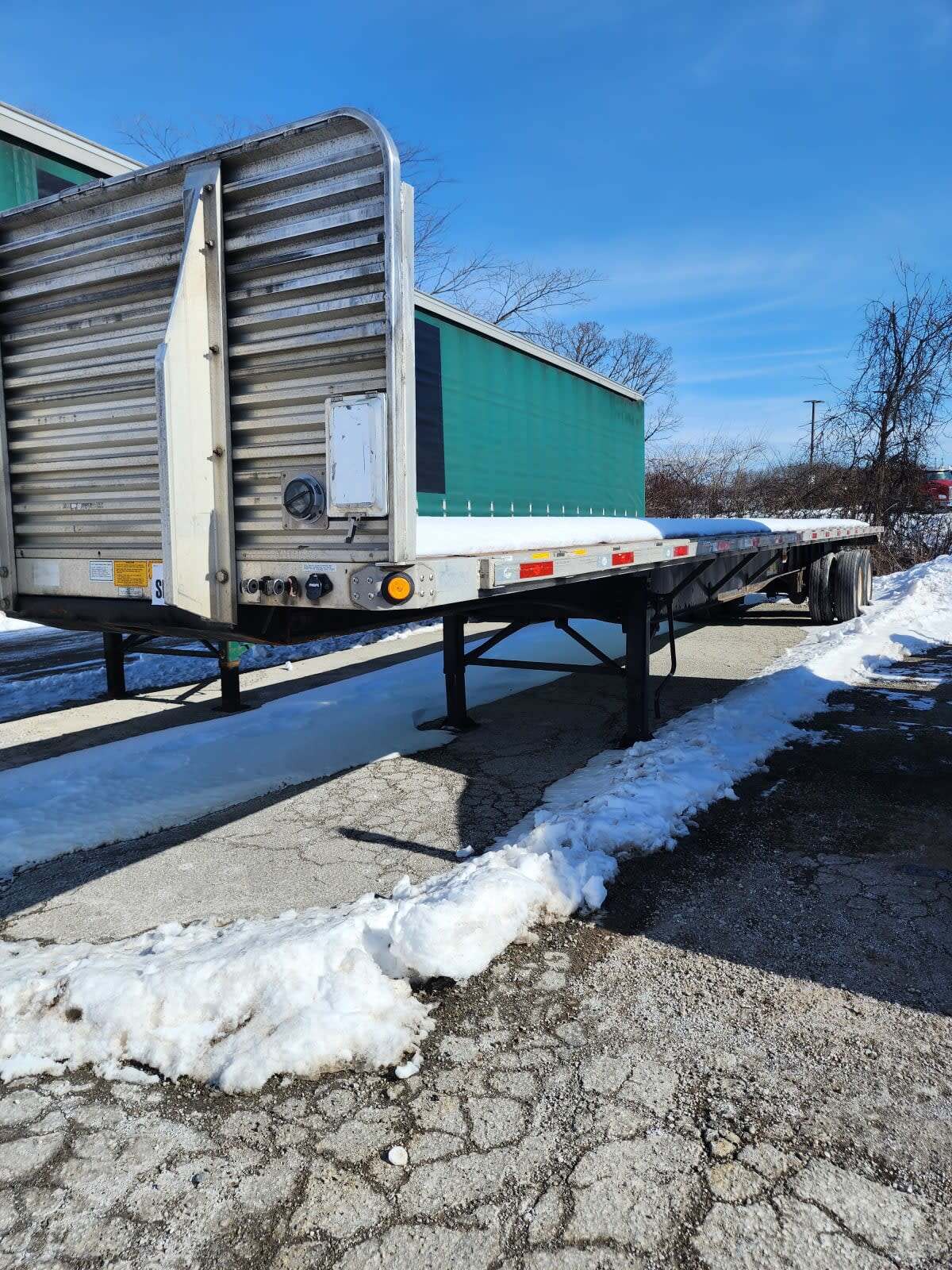 2016 UTILITY TRAILERS FS2CHA 48/102 in Pittsburgh, PA