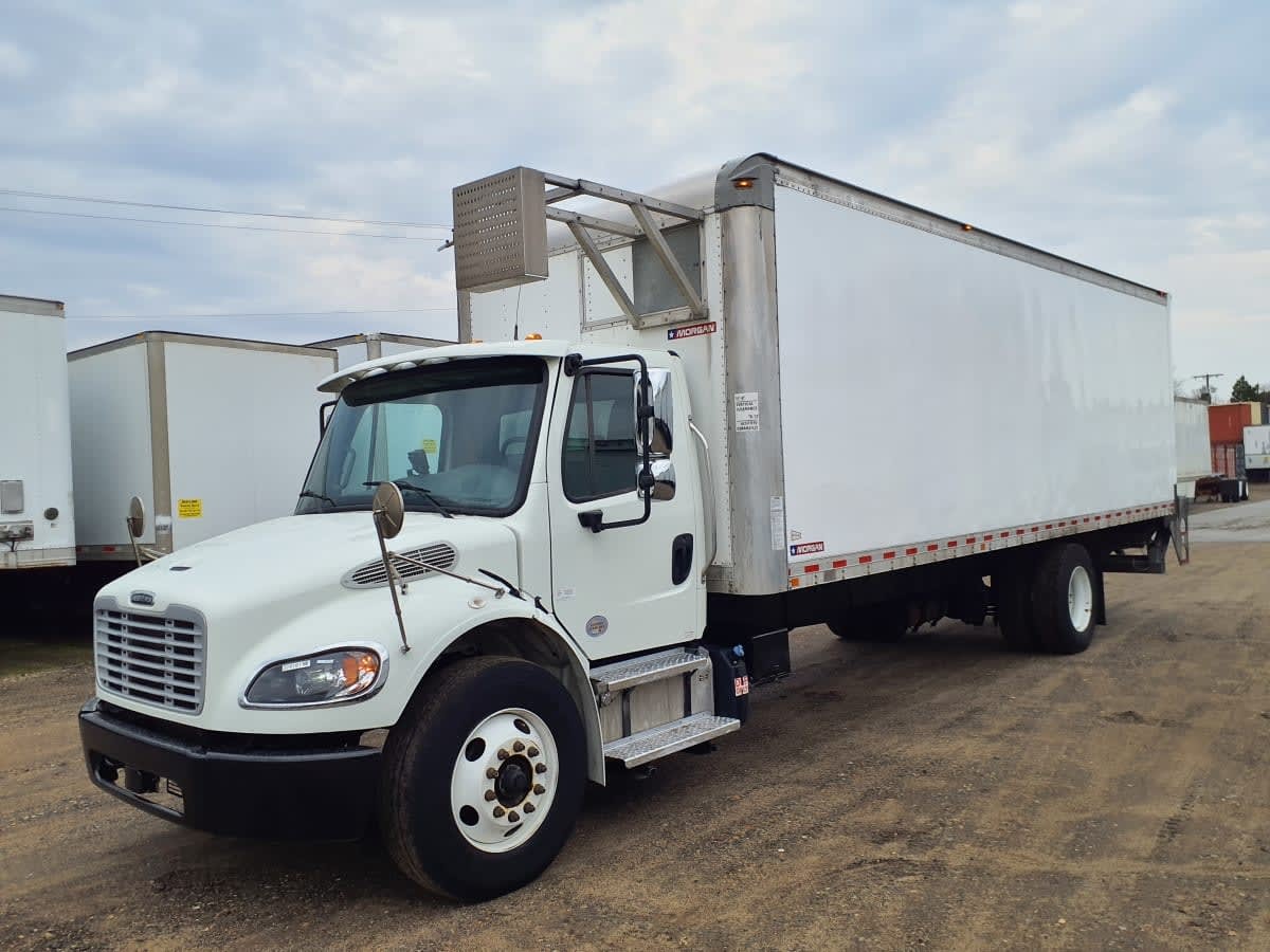 2020 FREIGHTLINER BUSINESS CLASS M2 106 in Springfield, MA