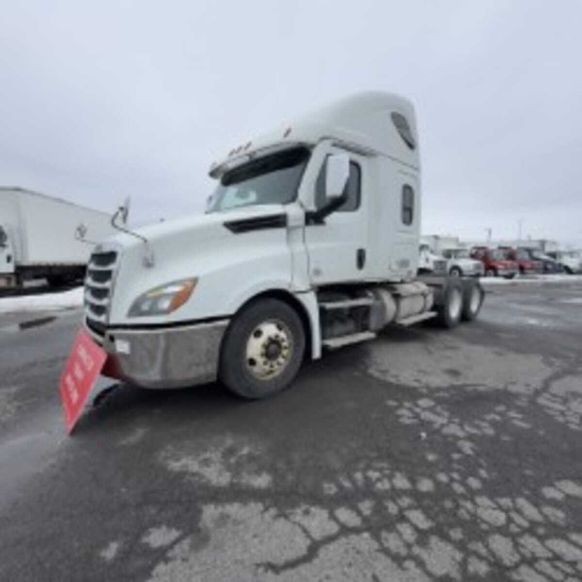 2020 FREIGHTLINER CASCADIA 126 in Hampton, VA