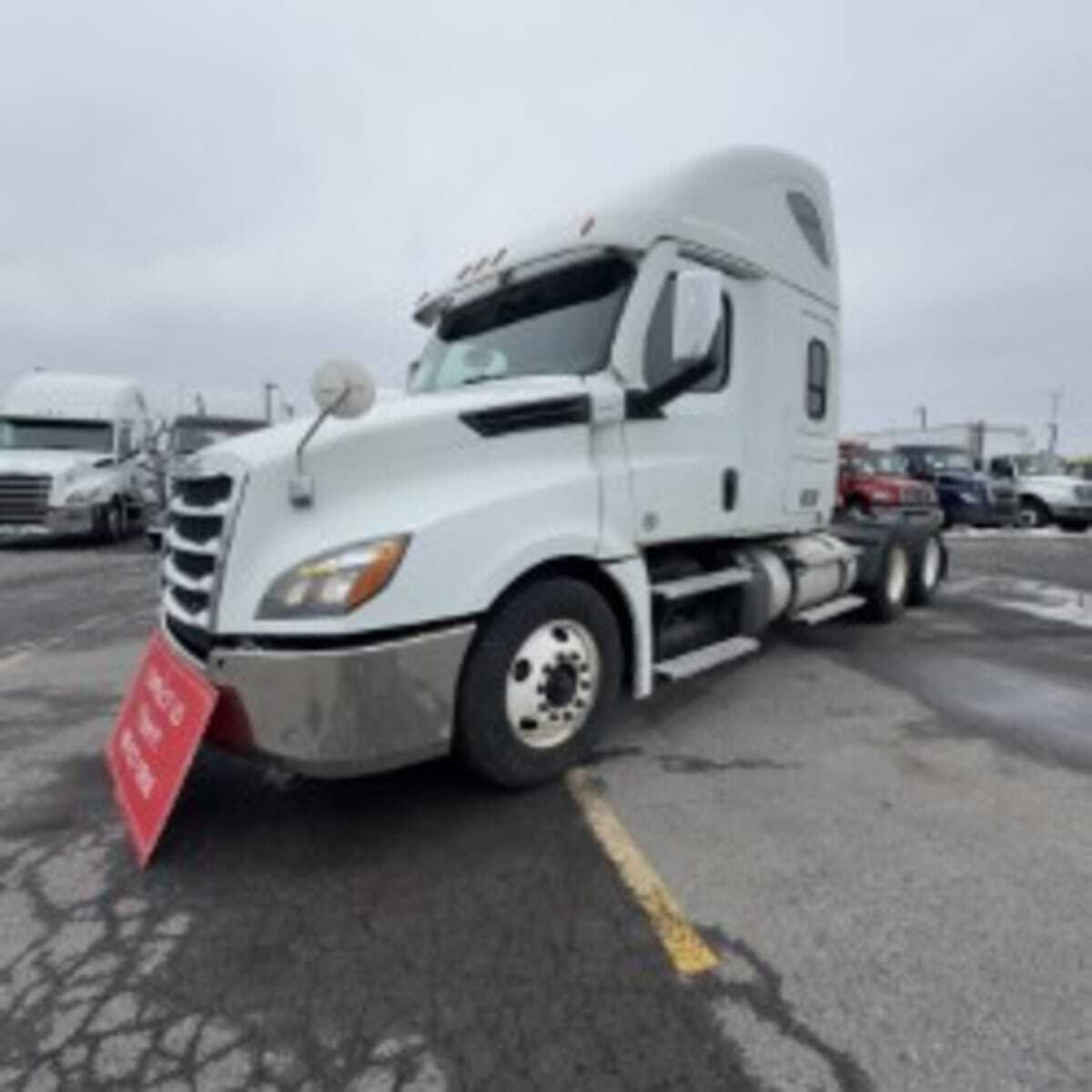 2020 FREIGHTLINER CASCADIA 126 in Hampton, VA