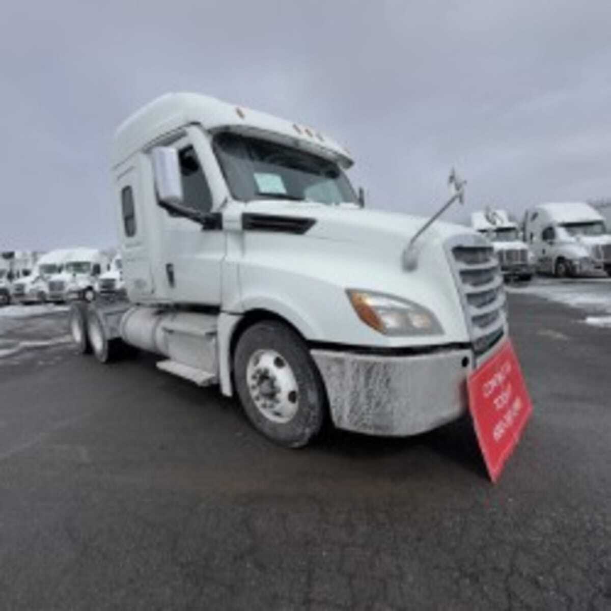 2020 FREIGHTLINER CASCADIA 126 in Hampton, VA