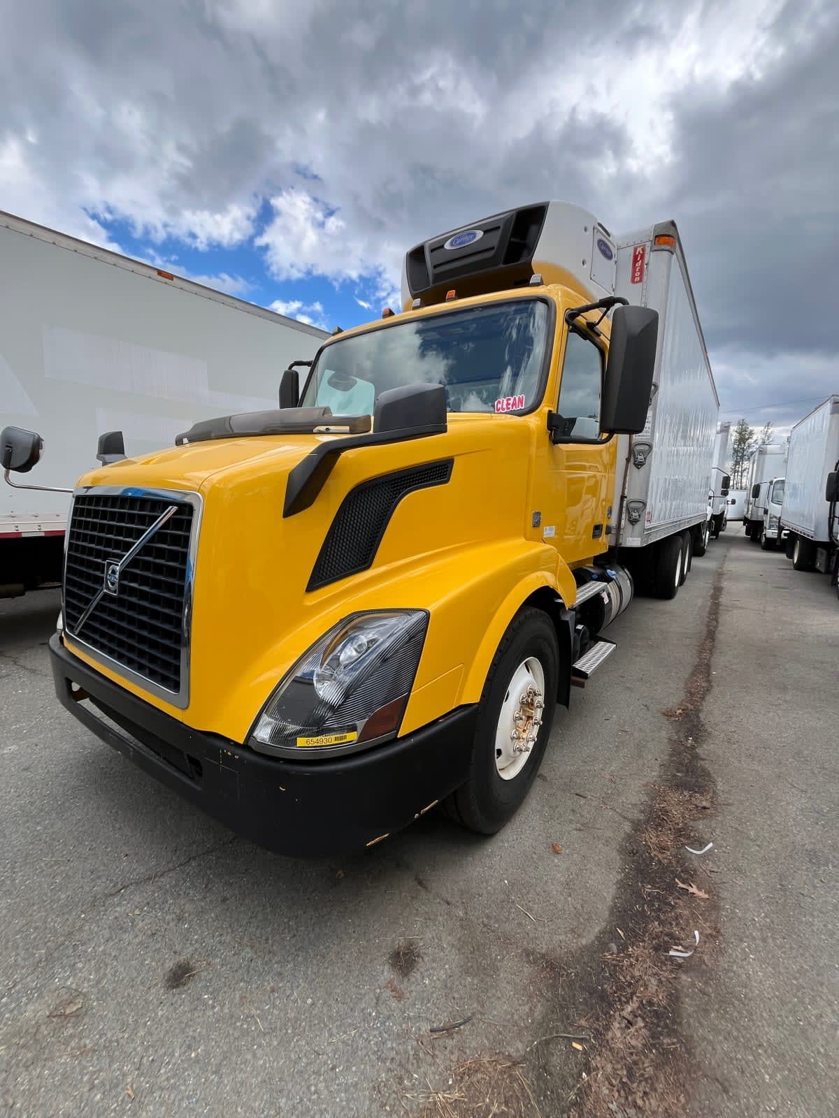 2016 VOLVO VNL64TRACTOR in Richmond, VA