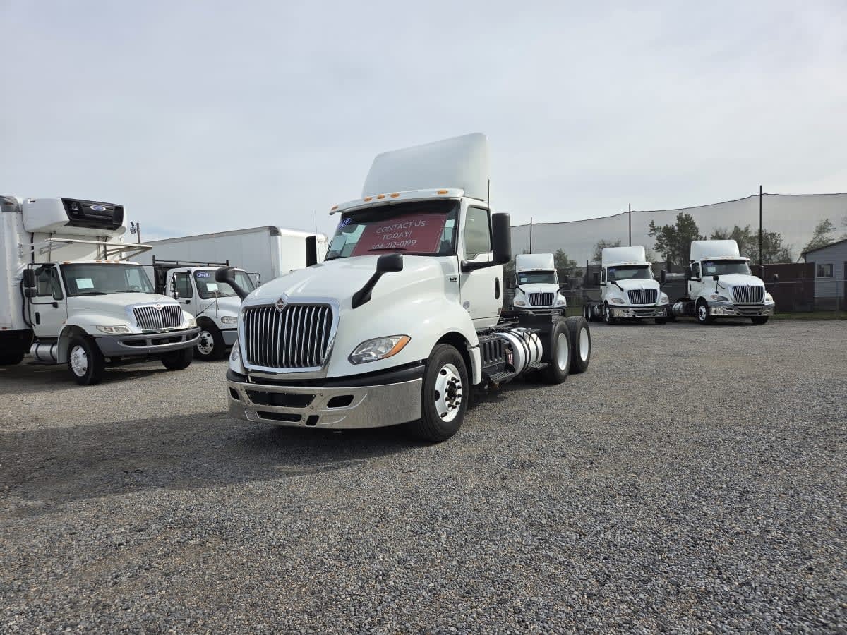 2019 INTERNATIONAL LT625 DAYCAB T/A in Saint Rose, LA