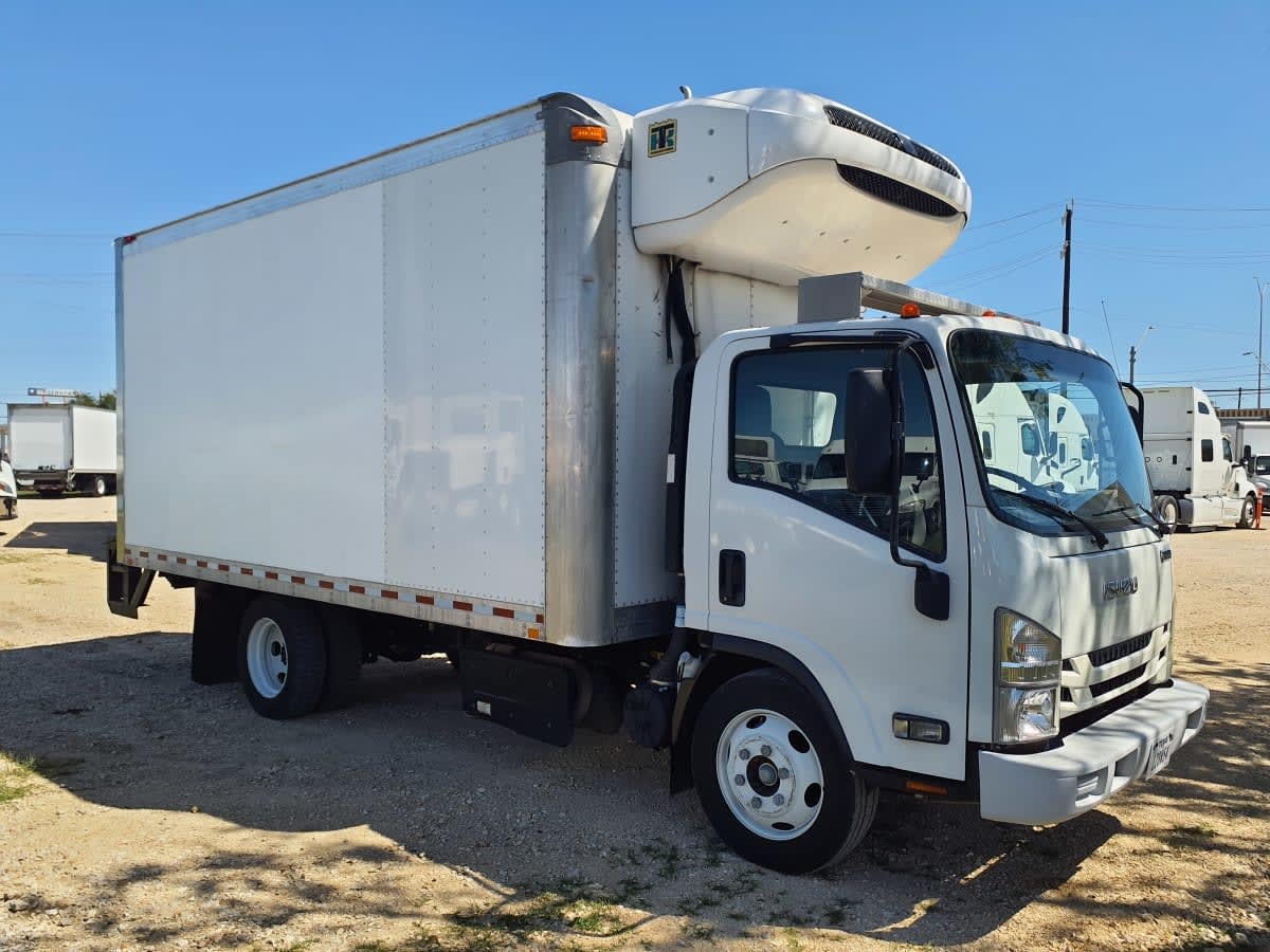 2018 ISUZU NPR XD in Converse, TX