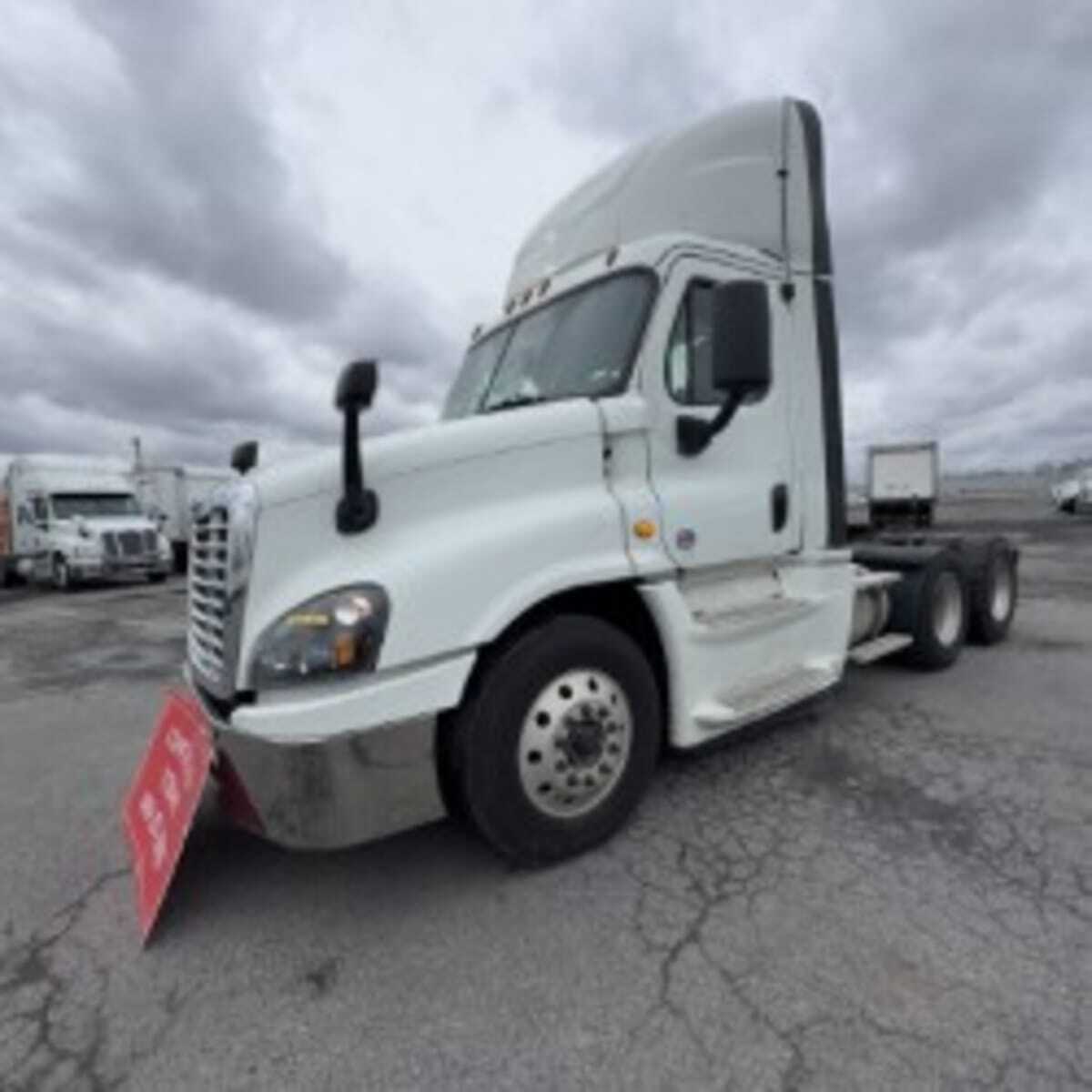 2019 FREIGHTLINER CASCADIA 125 in Hampton, VA