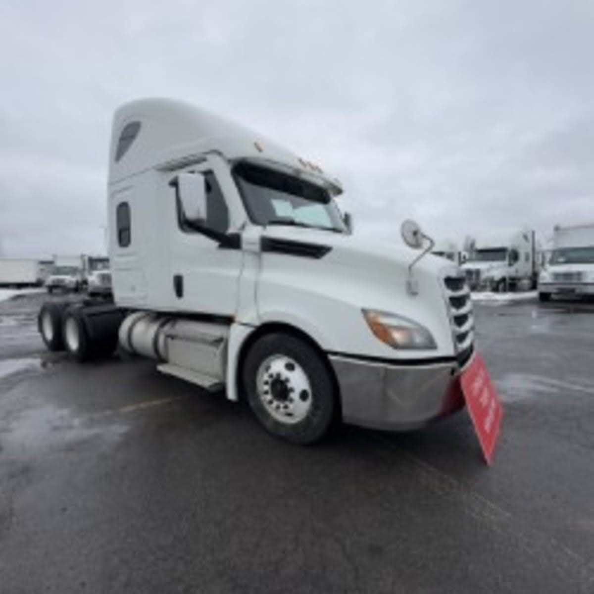 2020 FREIGHTLINER CASCADIA 126 in Hampton, VA