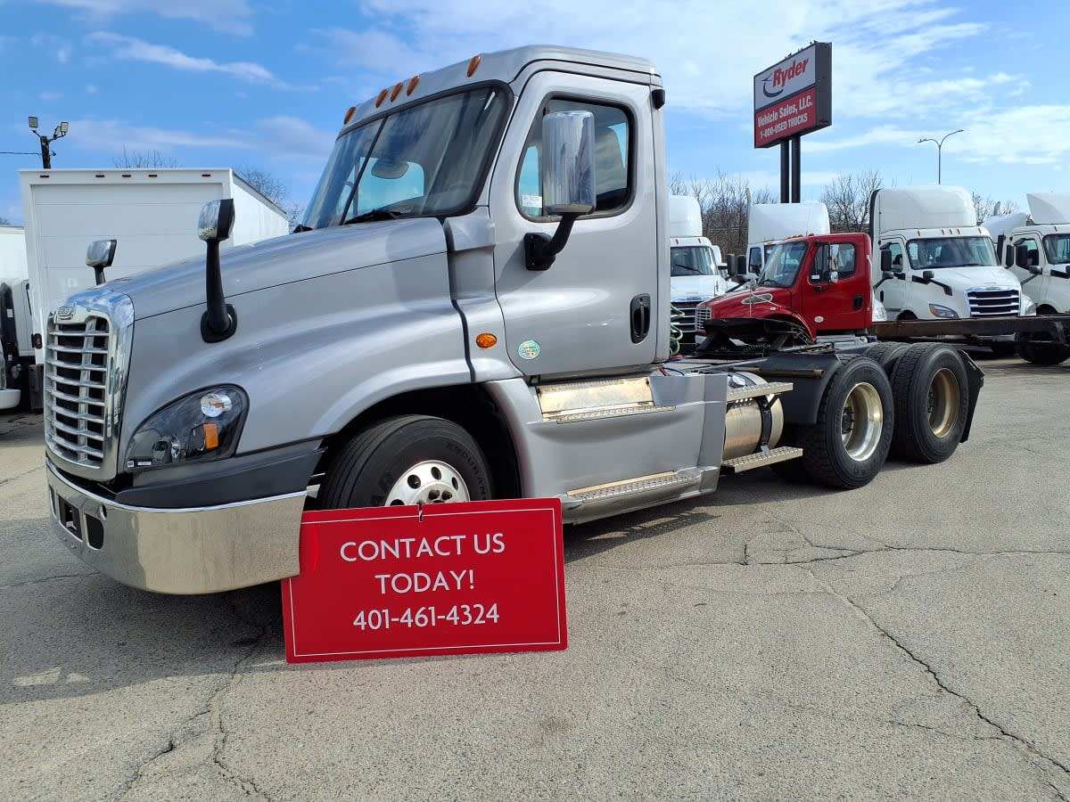 2020 FREIGHTLINER CASCADIA 125 in Warwick, RI