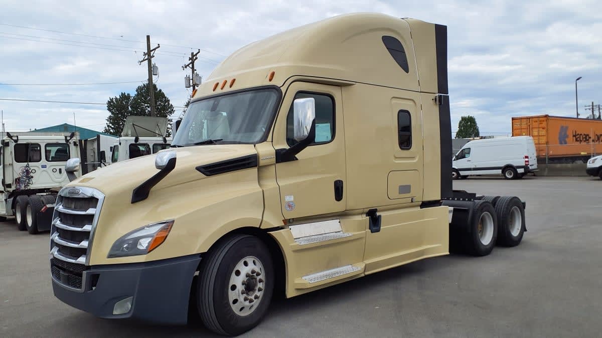 2019 FREIGHTLINER CASCADIA 126 in Tacoma, WA