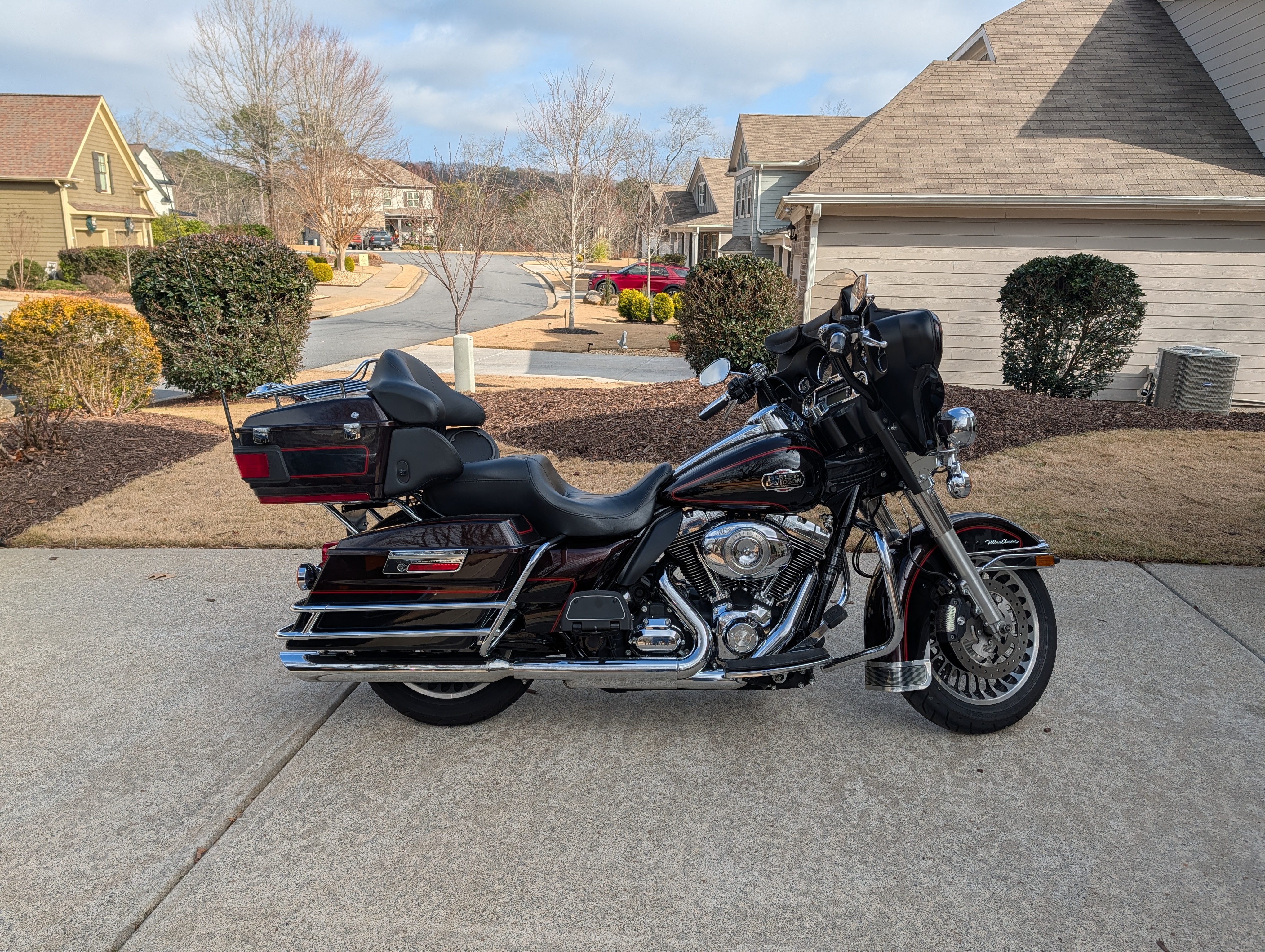 2011 Harley-Davidson ELECTRA GLIDE ULTRA CLASSIC ULTRA CLASSIC in Waleska, GA