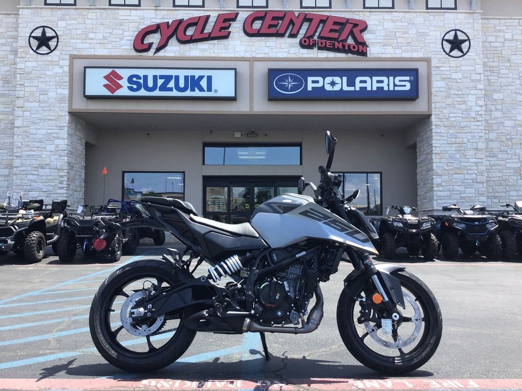 2026 KTM 250 Duke 250 in Denton, TX