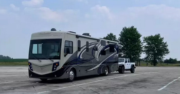 2018 Fleetwood PACE ARROW 35E RV