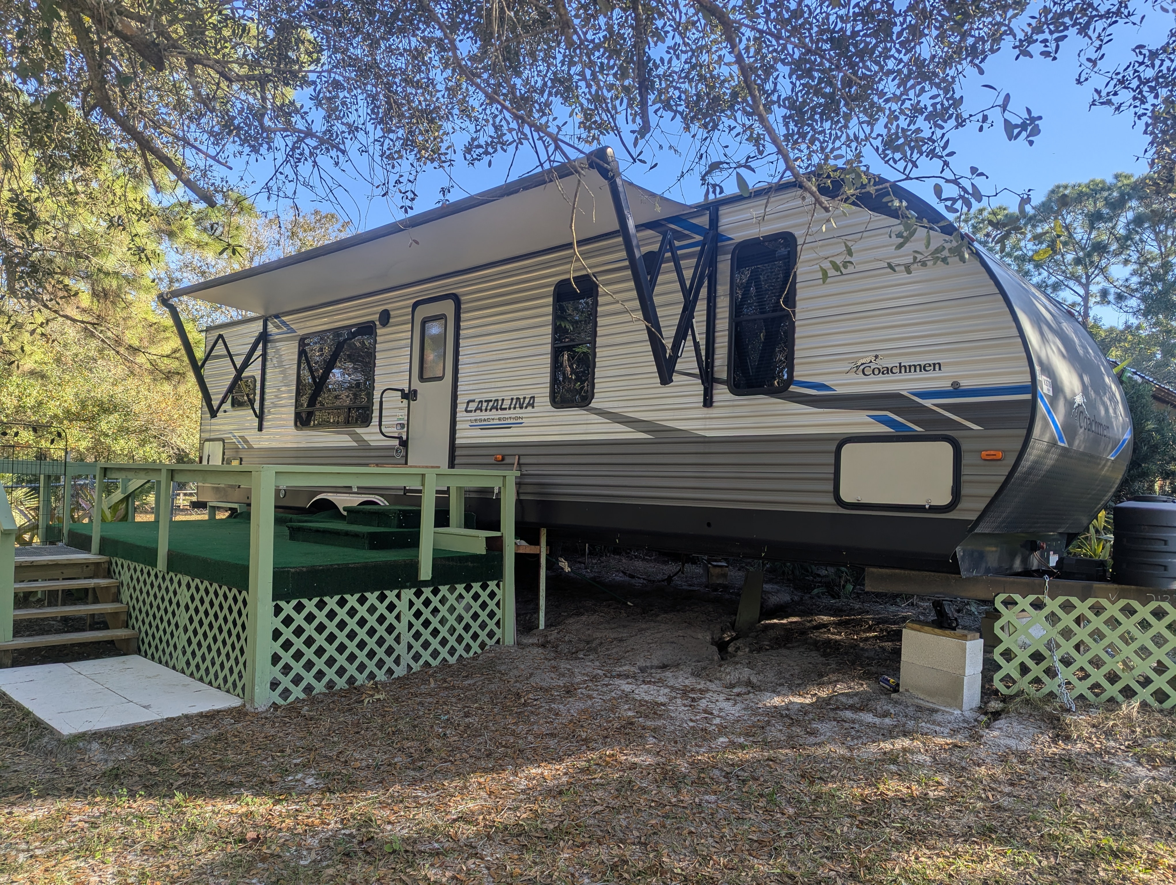2021 Coachmen CATALINA LEGACY 303RKDS RV