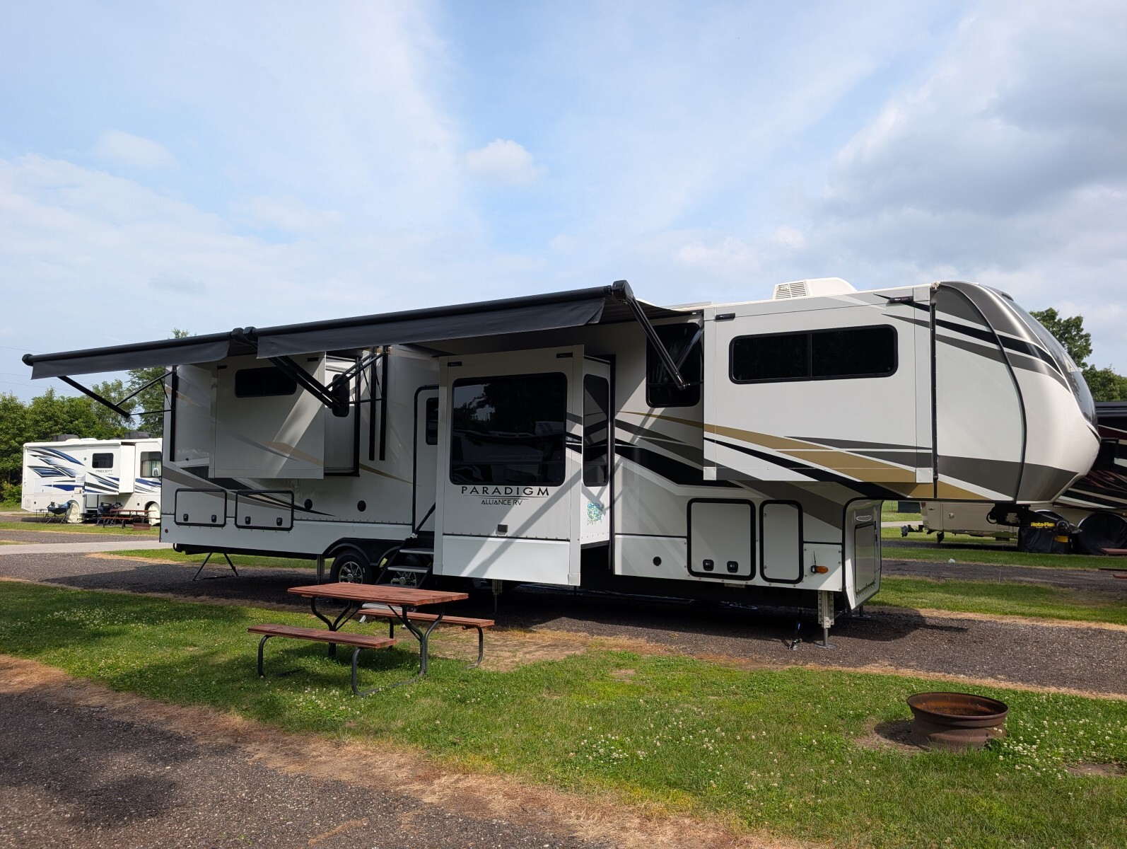 2021 Alliance Rv PARADIGM 385FL RV