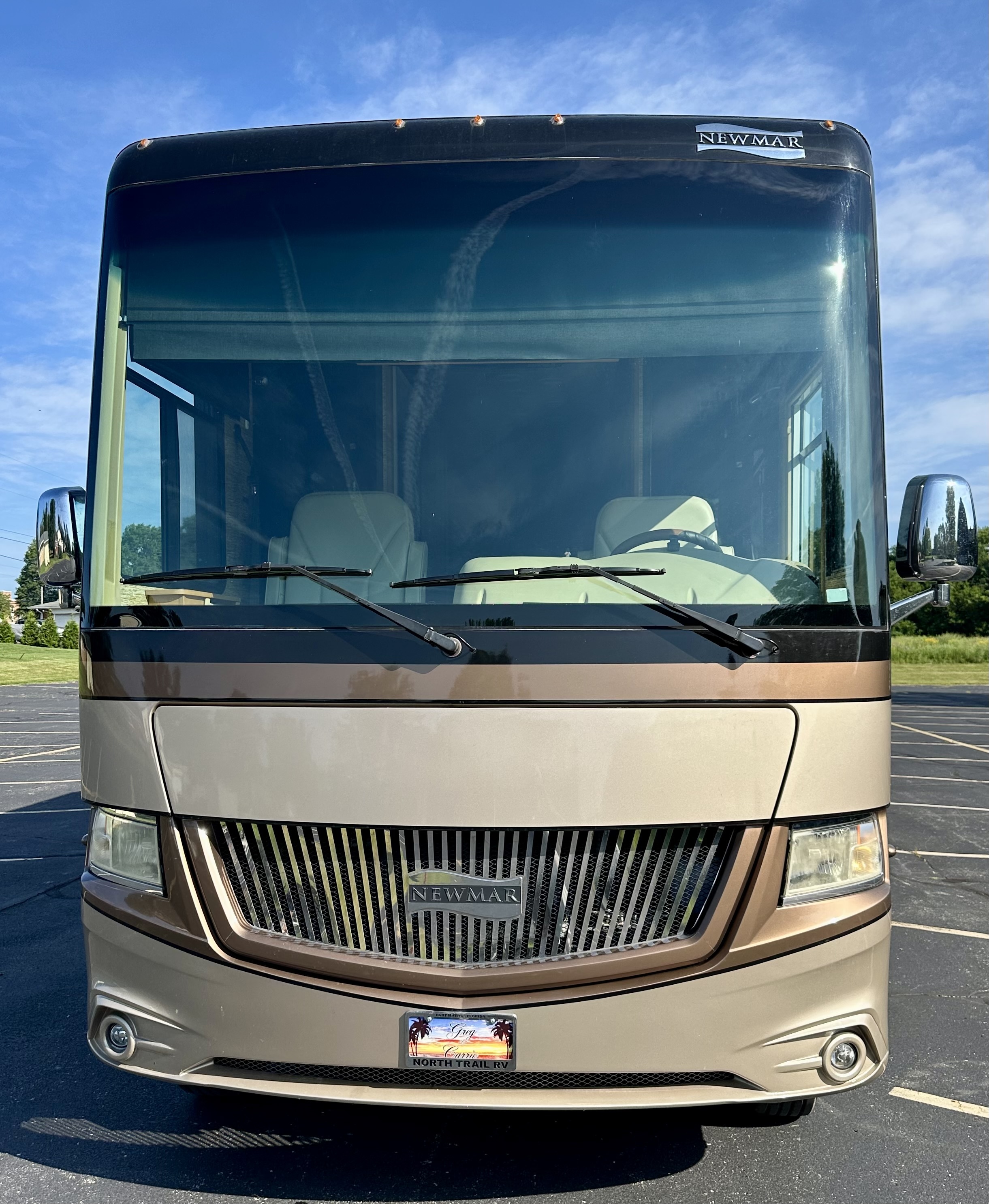 2017 Newmar CANYON STAR 3513 in greencastle IN