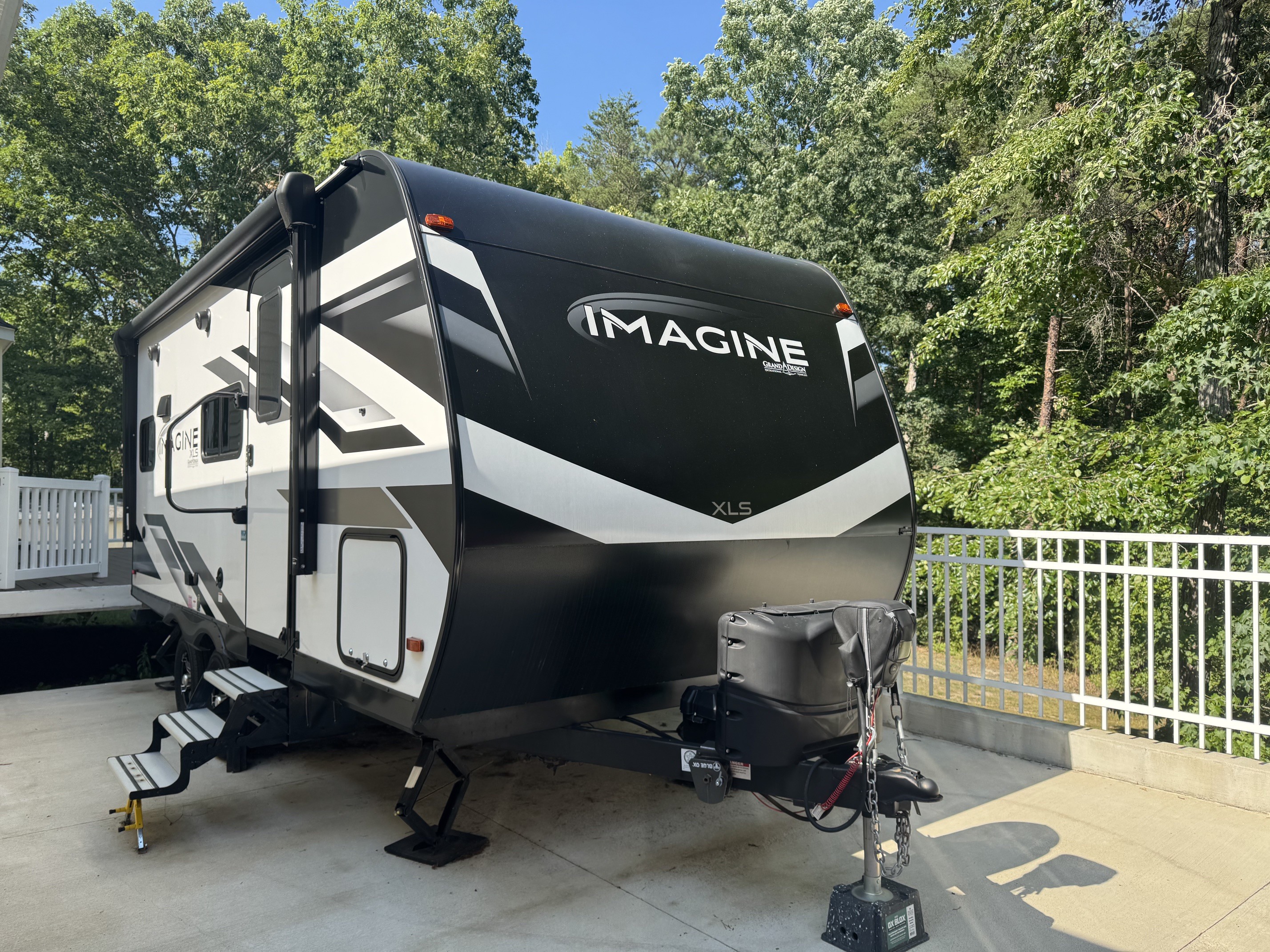 2023 Grand Design IMAGINE 17MKE RV
