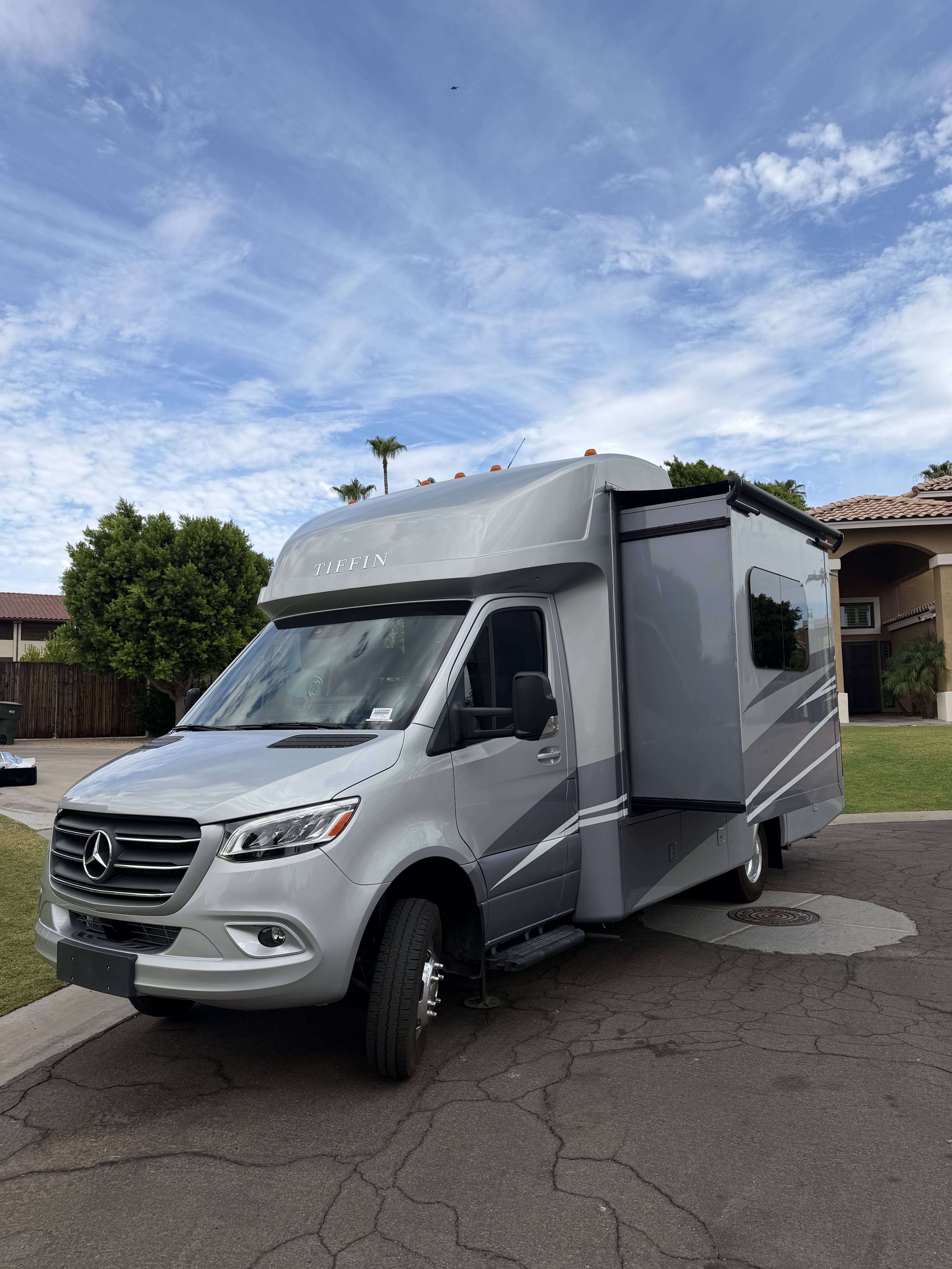 2024 Tiffin Motorhomes WAYFARER 25 LW RV
