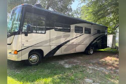2011 Winnebago Vista 35F in virginia beach VA