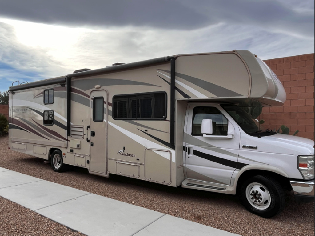 2017 Coachmen Leprechaun 310BH in las vegas NV