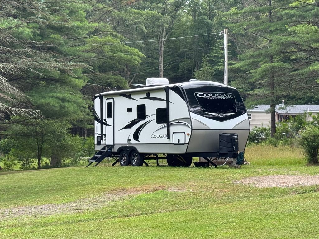 2020 Keystone Cougar Half-Ton 22RBS in kerhonkson NY