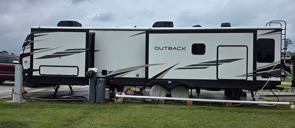 2021 Keystone Outback 328RL in tomball TX