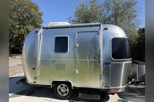 2014 Airstream SPORT 16RB in long beach CA