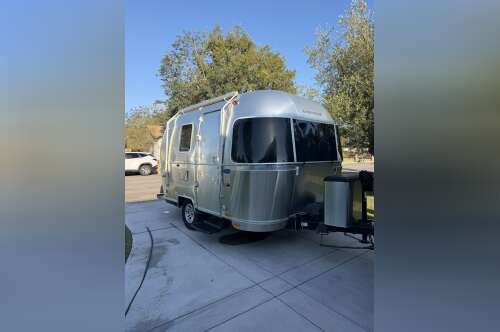 2014 Airstream SPORT 16RB in long beach CA