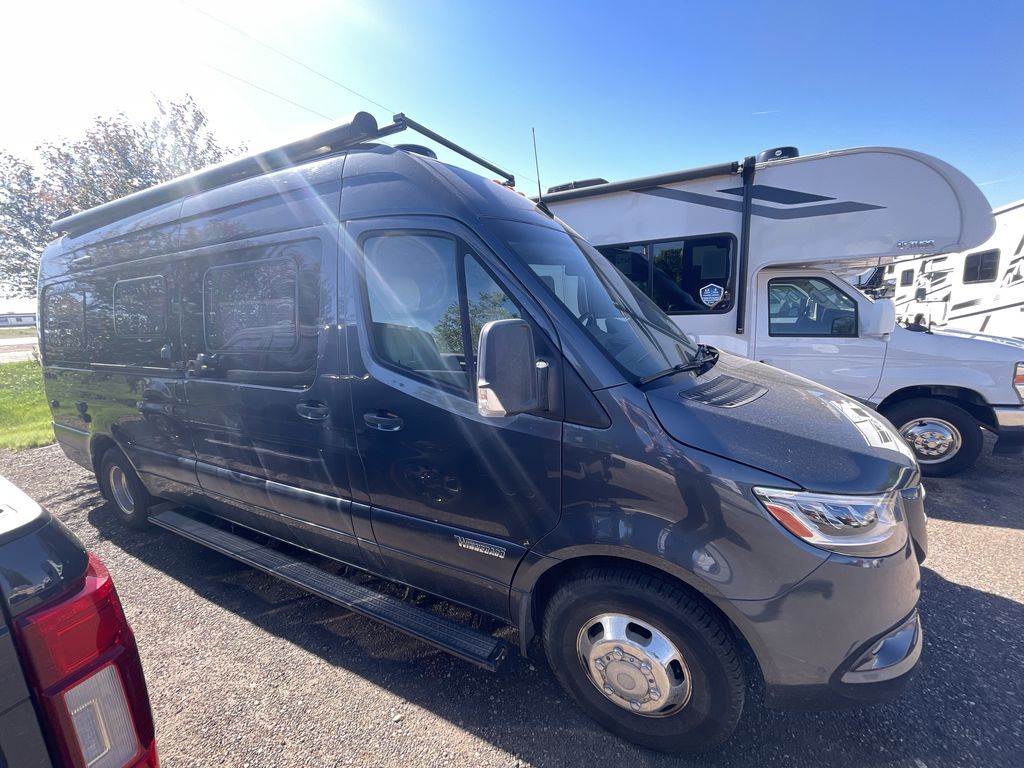 2022 Winnebago Boldt 70BL Q70BL in longmont CO