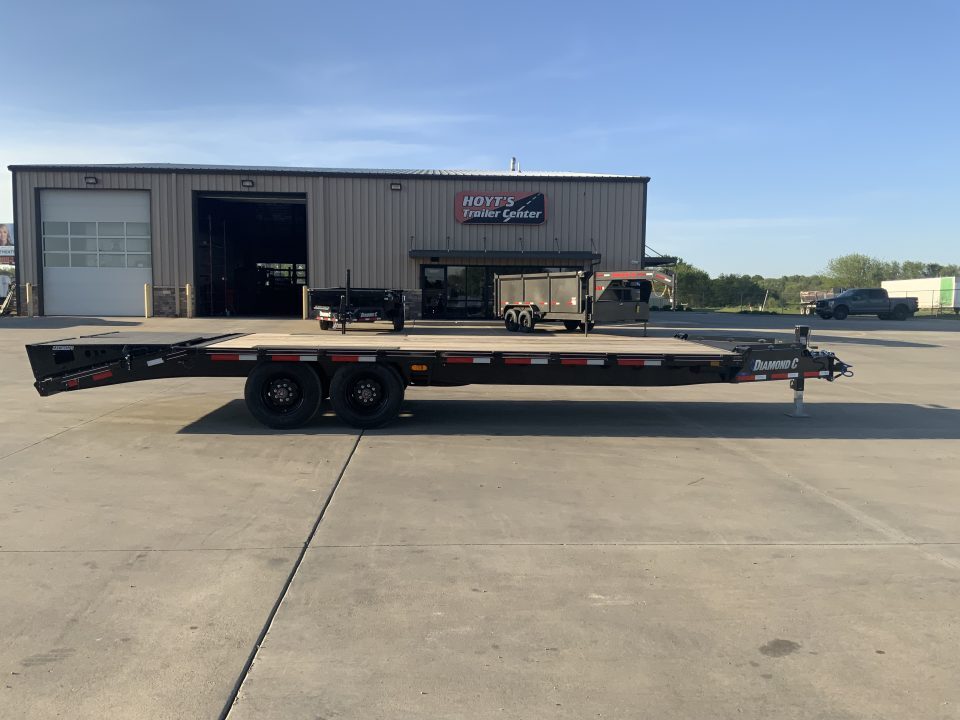 2026 Diamond C Trailers DEC 210 in Topeka, KS
