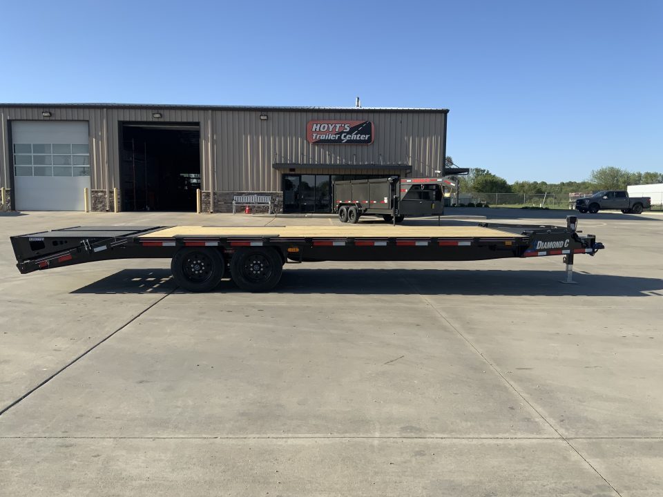 2026 Diamond C Trailers DEC 208 in Topeka, KS
