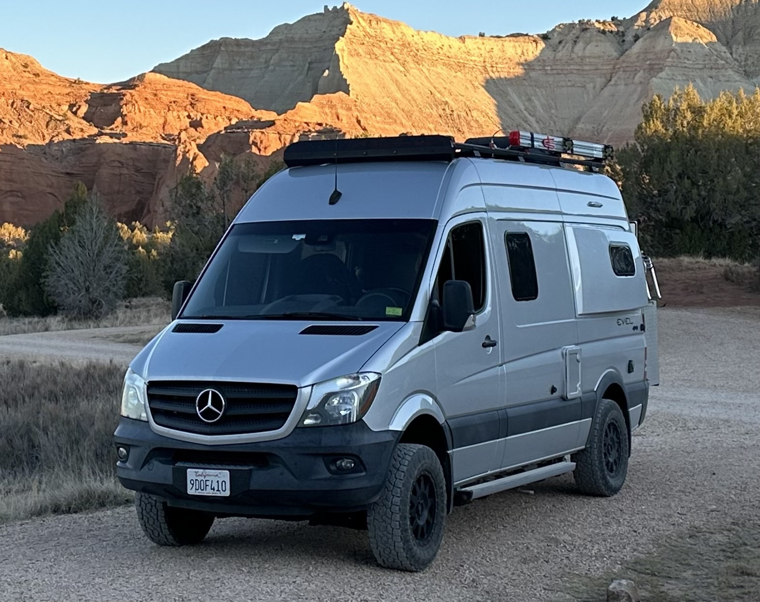 2019 Winnebago REVEL 44E RV