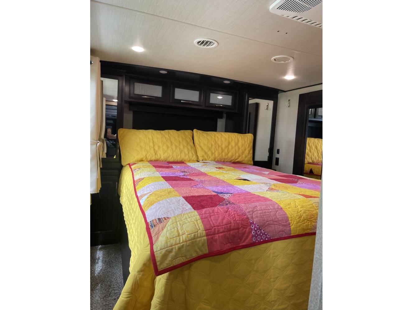 A photo of this 2018 Grand Design MOMENTUM 376TH
