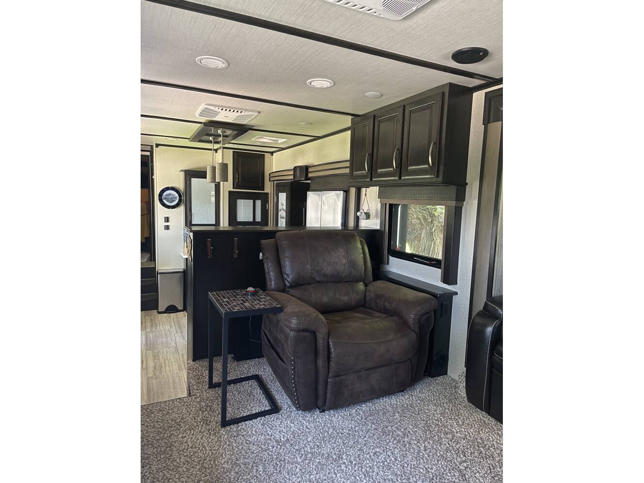 A photo of this 2018 Grand Design MOMENTUM 376TH