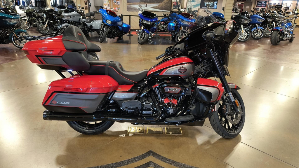 2026 Harley-Davidson Street Glide CVO Limited CVO LIMITED in Chandler, AZ