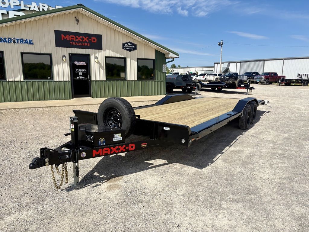 2027 MAXXD H5X10224 24' x 102" 10k Car Hauler W/ Drive Over Fender in Poplar Bluff, MO