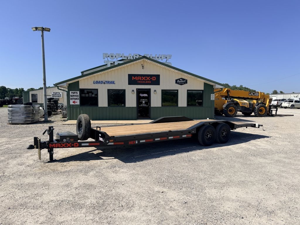 2027 MAXXD H6X10224 24' x 102" 14k Buggy Hauler W/ 2' Dovetail and in Poplar Bluff, MO