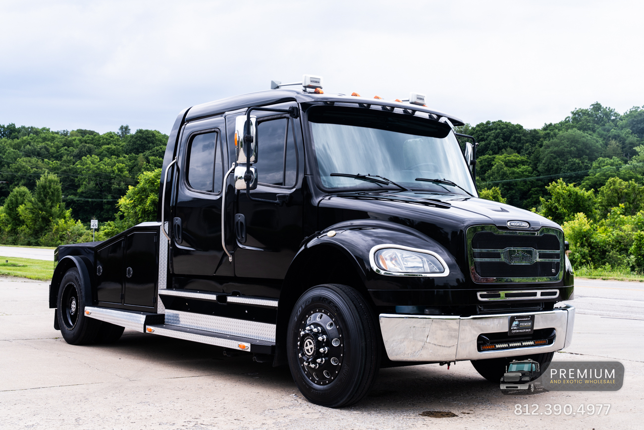 2020 FREIGHTLINER SUMMIT HAULER LIKE SPORTCHASSIS RHA114 in Bloomington, IN