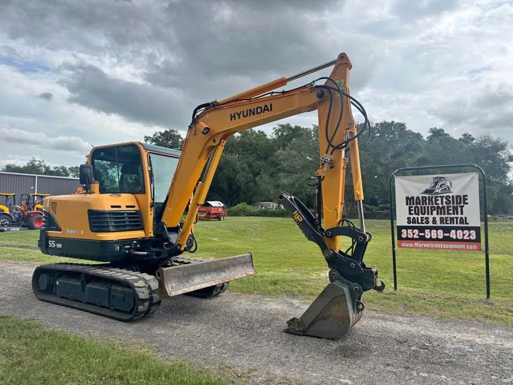 2022 Hyundai Construction Equipment Robex 55-9a Mini Excavator in Bushnell, FL