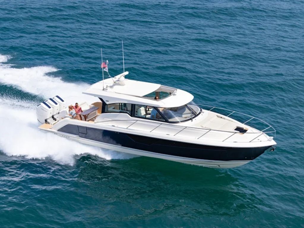 2027 Tiara Yachts 48LE in hampton bays NY