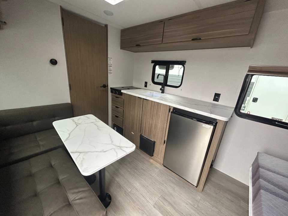 2026 Forest River Salem FSX Limited Edition Value 164FBLE in girard OH