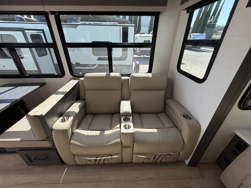 2027 Forest River Rockwood MINILITE 2506FK
