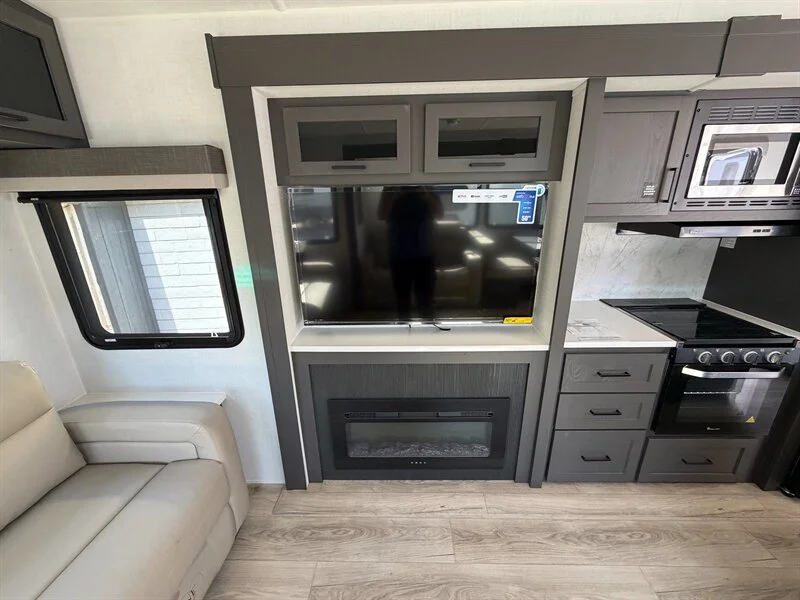2027 Forest River Rockwood MINILITE 2506FK